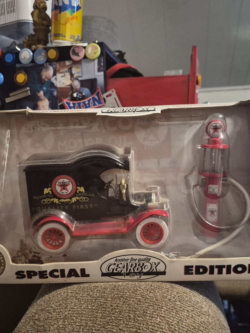 1999 Gearbox Special Edition Texaco 1912 Ford Model T Delivery Car Coin Bank